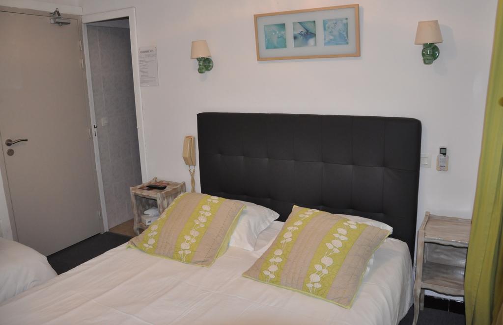 Hotel Les Mimosas Bormes-les-Mimosas Eksteriør billede